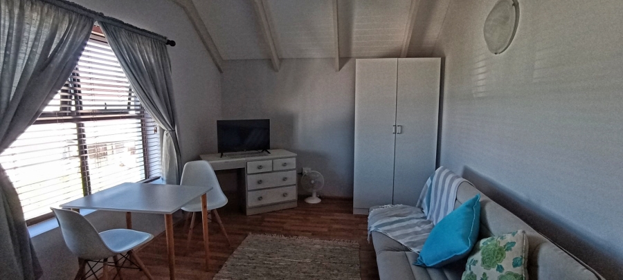 To Let 2 Bedroom Property for Rent in Westcliff Western Cape